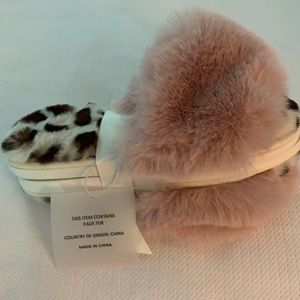 Shiraleah Vail Slippers